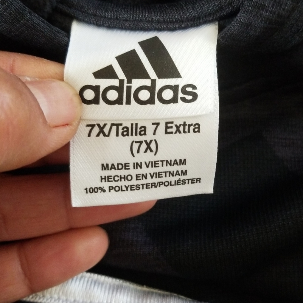 Sweatshirt - Picture 2 of 2